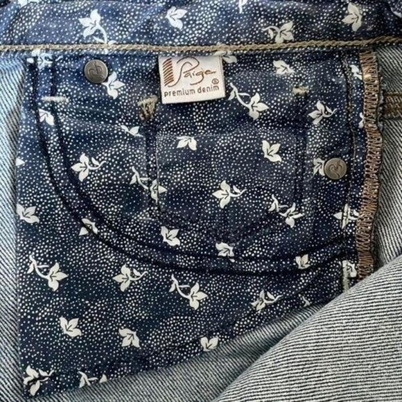 Paige Premium Denim Womens Blue Distressed Frayed Hem Cutoff Shorts Size 29 - Picture 5 of 6